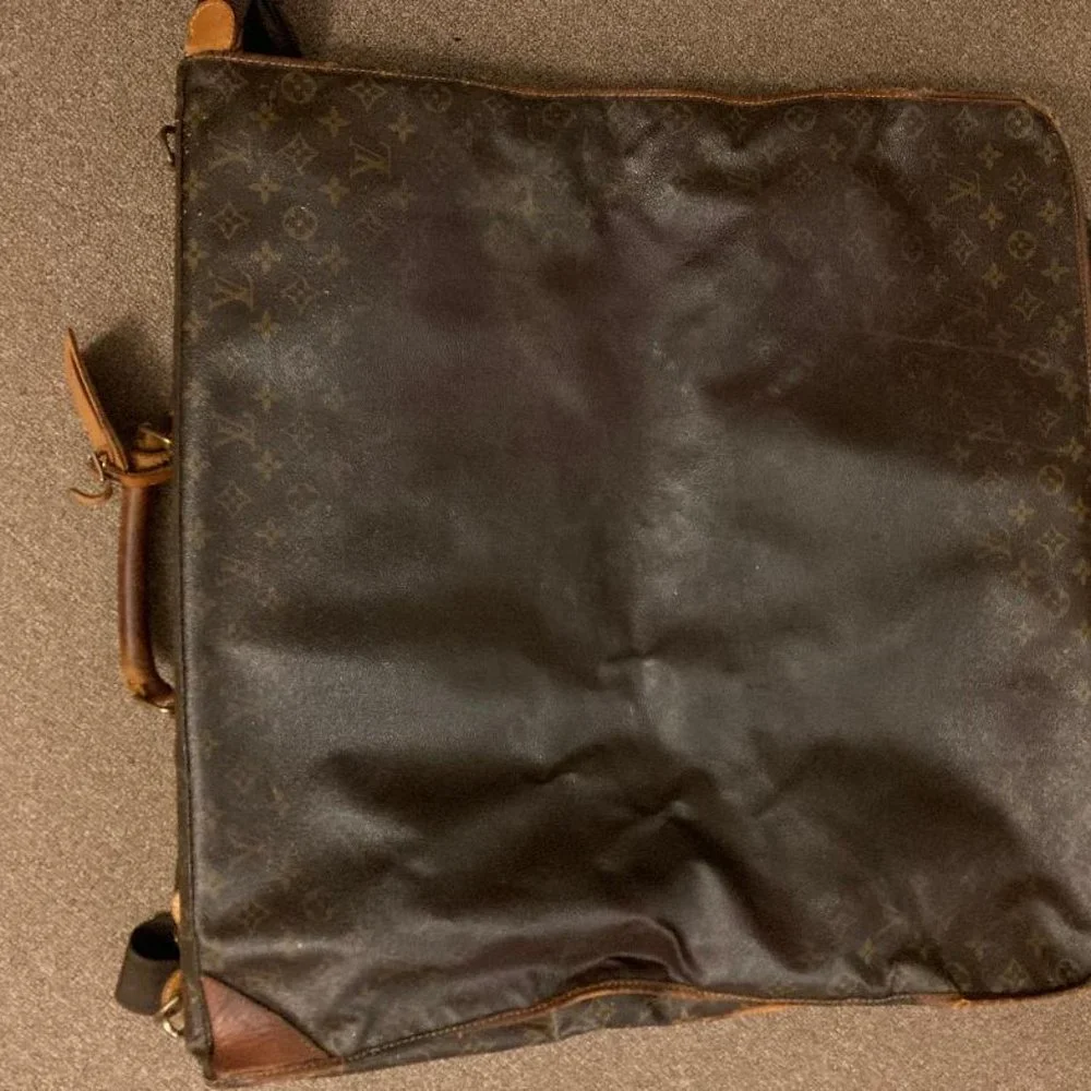 COPY - Louis Vuitton  Luggage